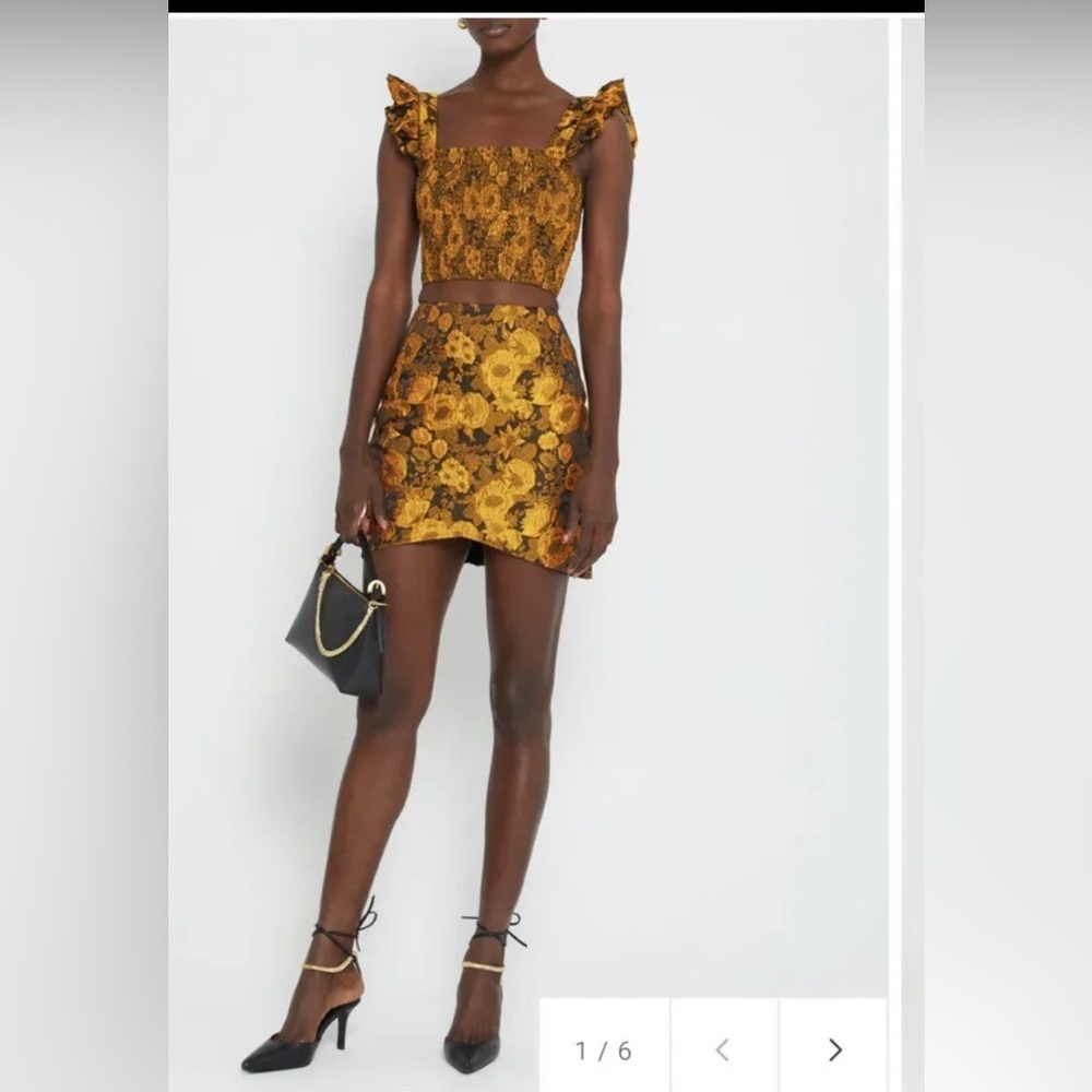 Kourt Tela Matching Set Skirt and Crop Top size L